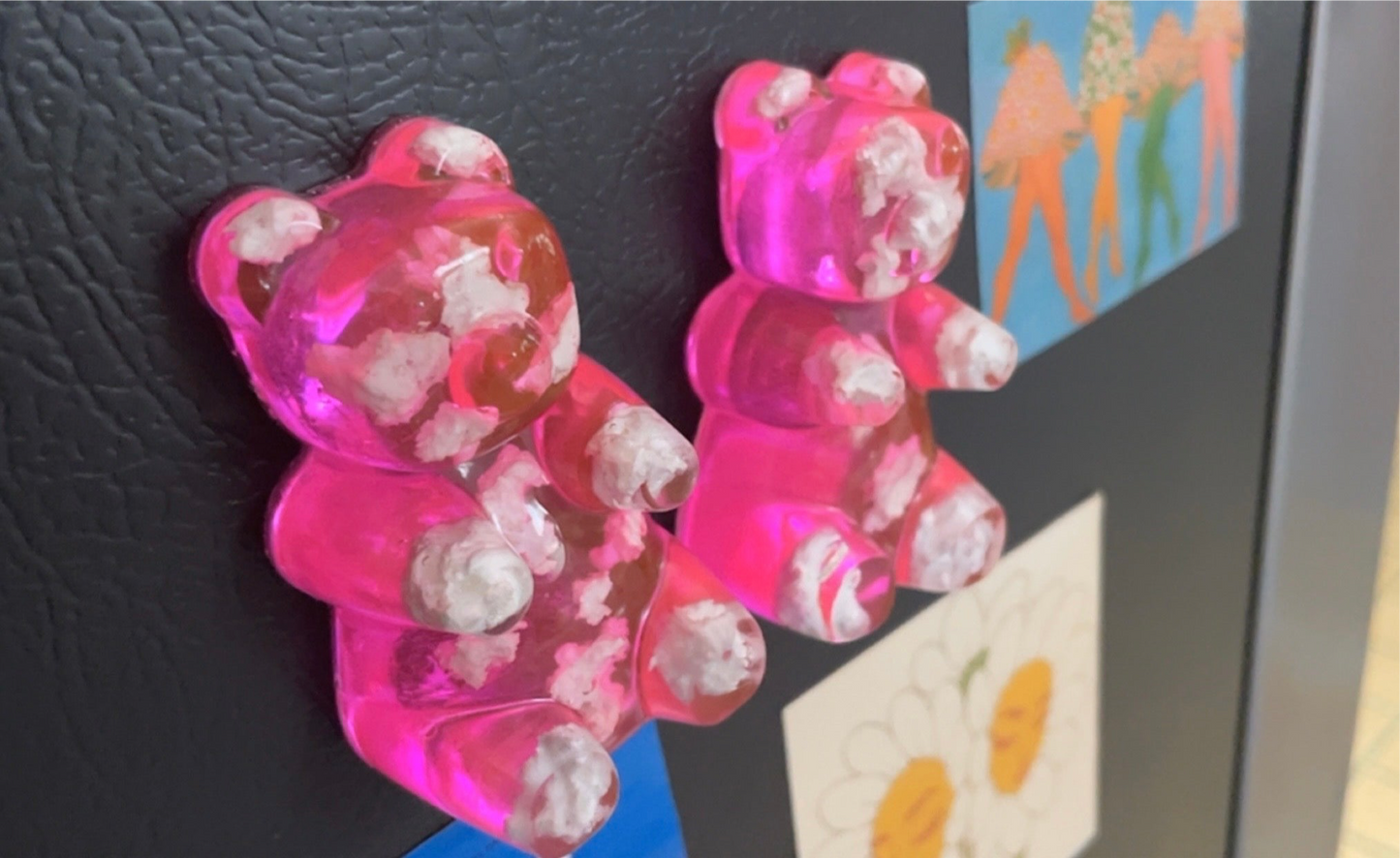 1 Piece Resin Cloud Gummy Bear Magnet - Unique Design  Colorful Gummy Bear Shape Magnet
